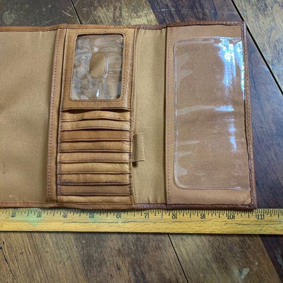 Fossil Genuine Leather Button Closure Flap Wallet Clutch Card Holder Tan Boho - Picture 15 of 16